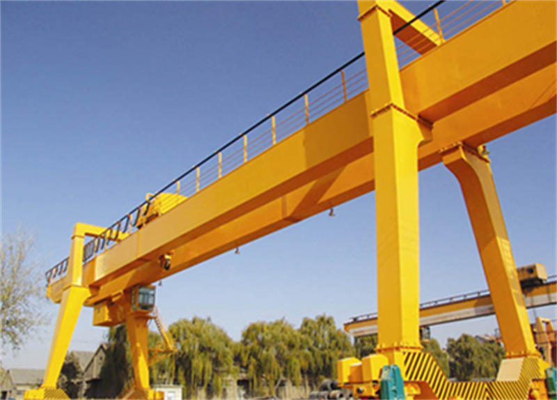 gantry crane.jpg